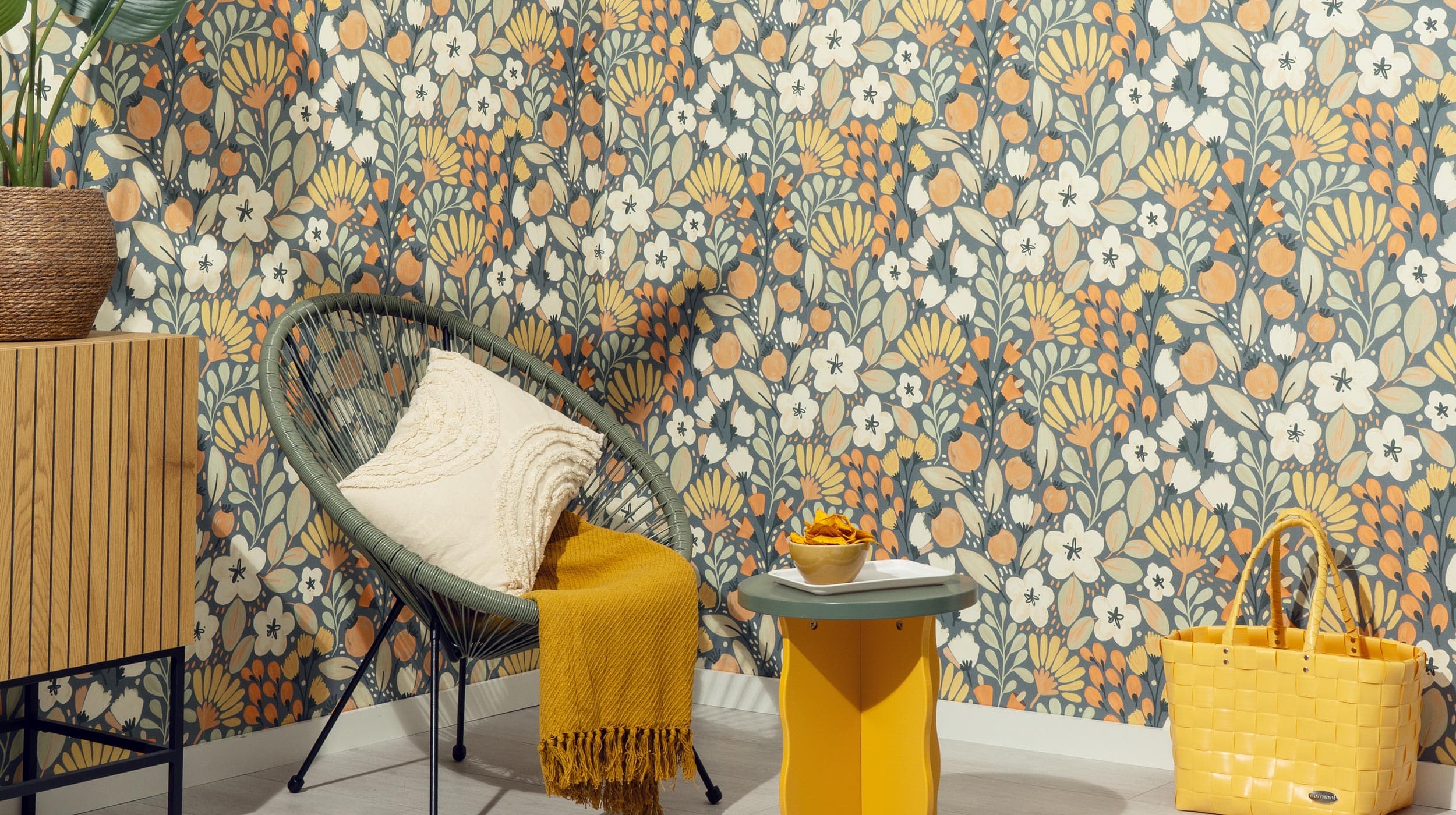 Room decorated in La Terrasse 01 wallpaper